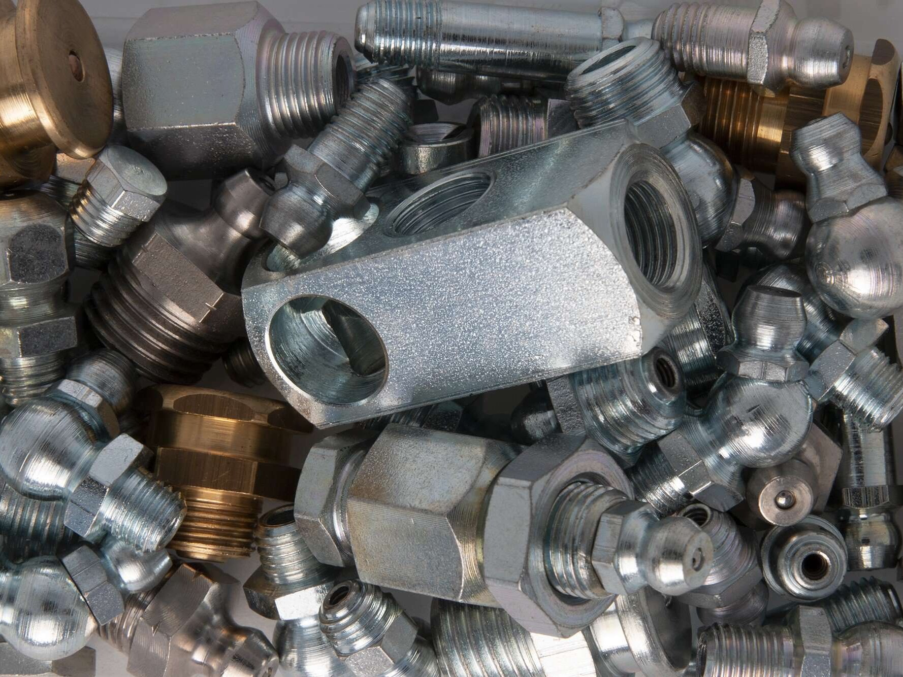 Montage Uai Grease Nipple Manufacturer