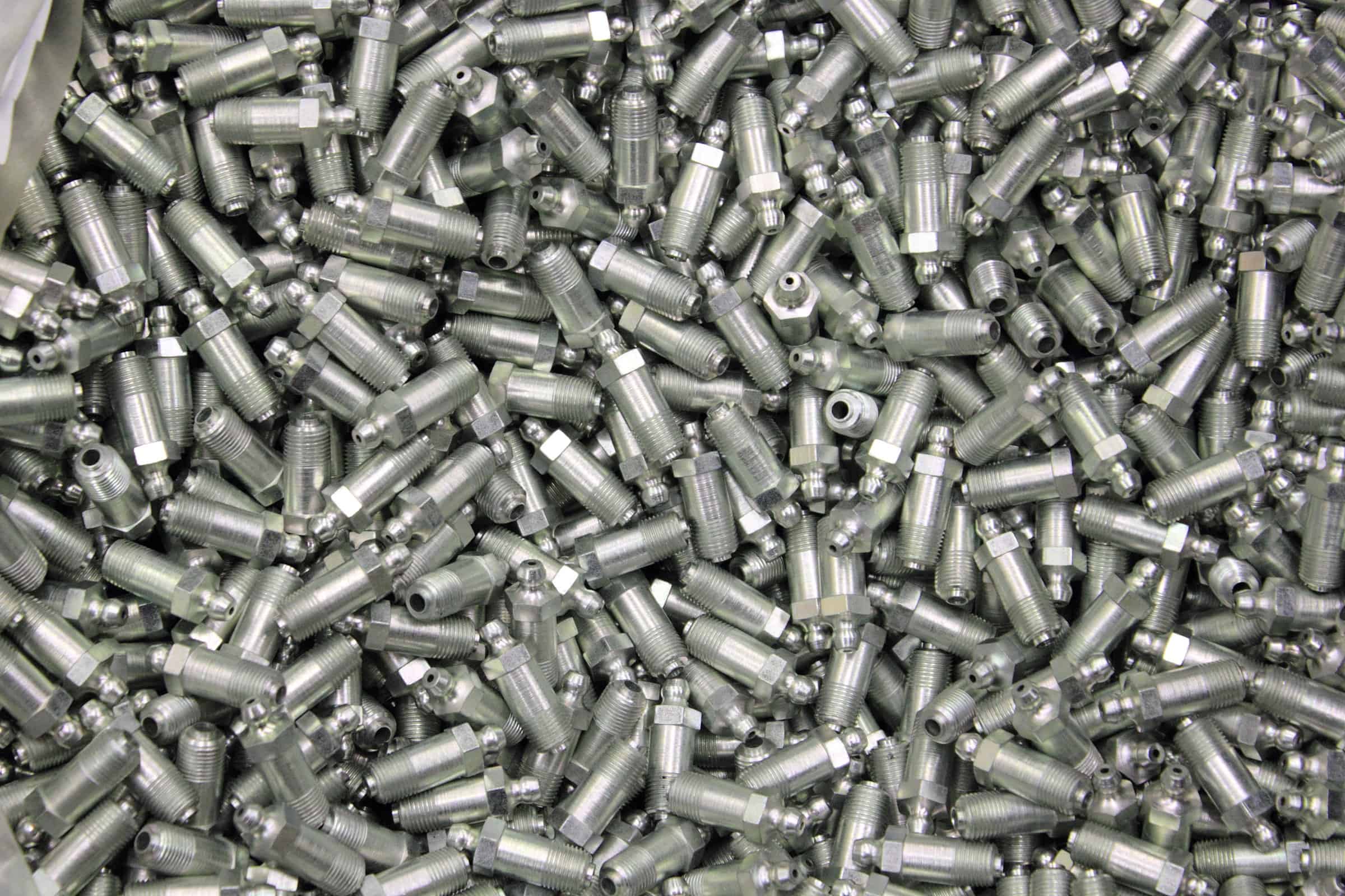 Long-Thread Grease Nipple